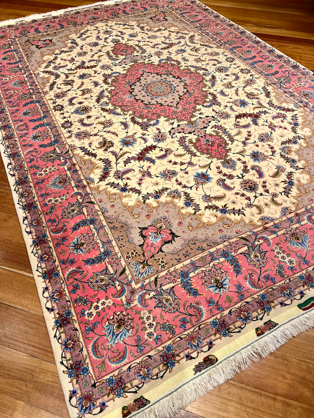 TABRIZ-A 3.00m x 2.00m