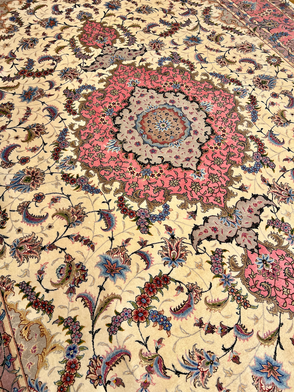 TABRIZ-A 3.00m x 2.00m