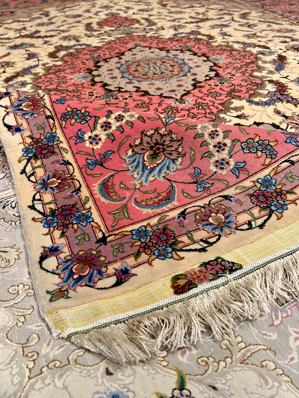 TABRIZ-A 3.00m x 2.00m