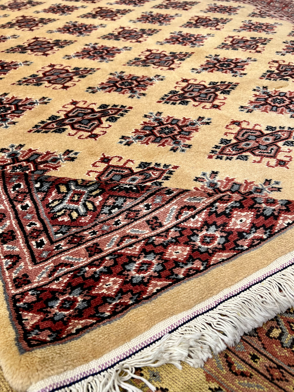 BOKHARA-A 2.59m x 1.60m