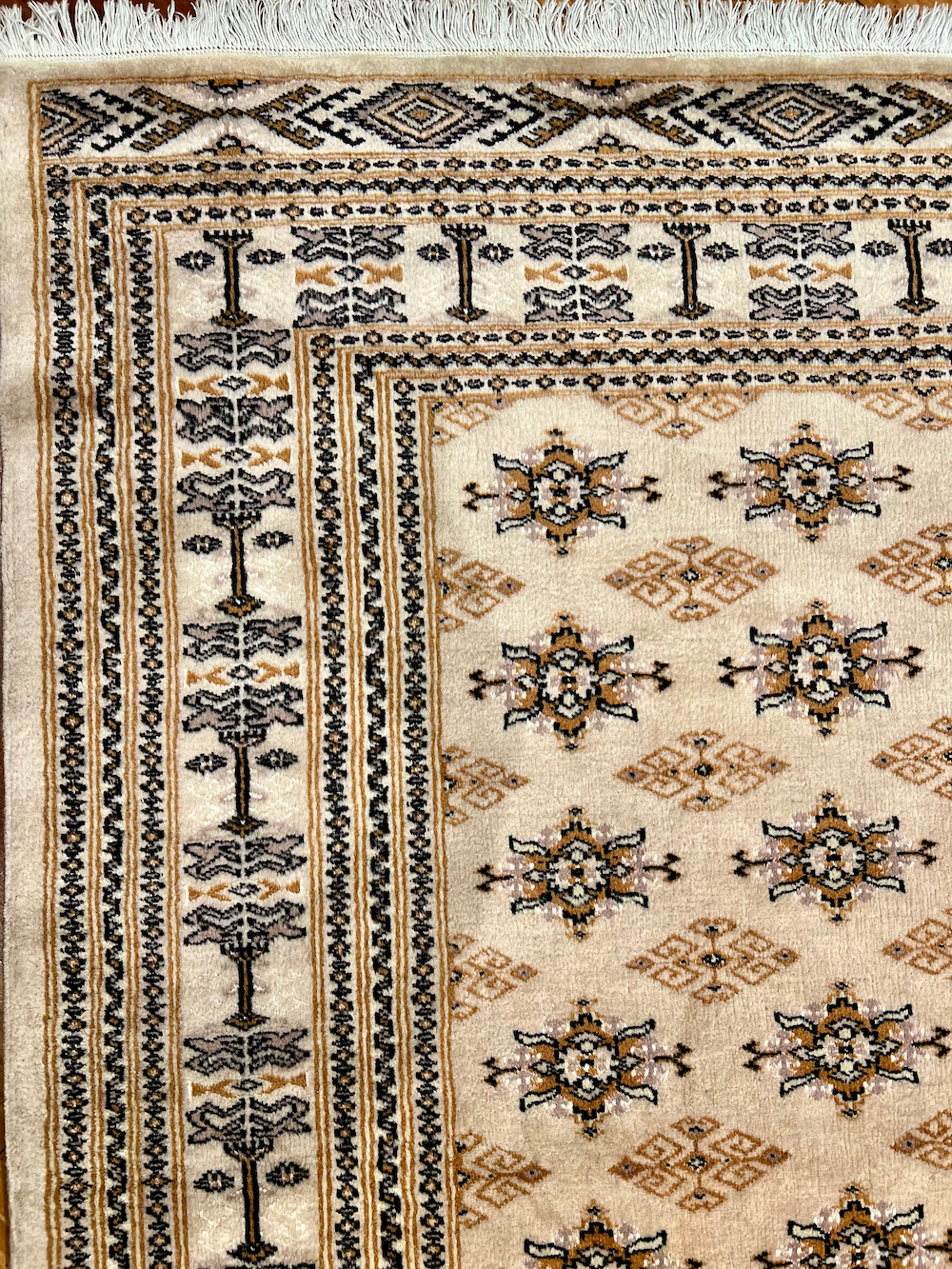 BOKHARA-B 2.50m x 1.70m