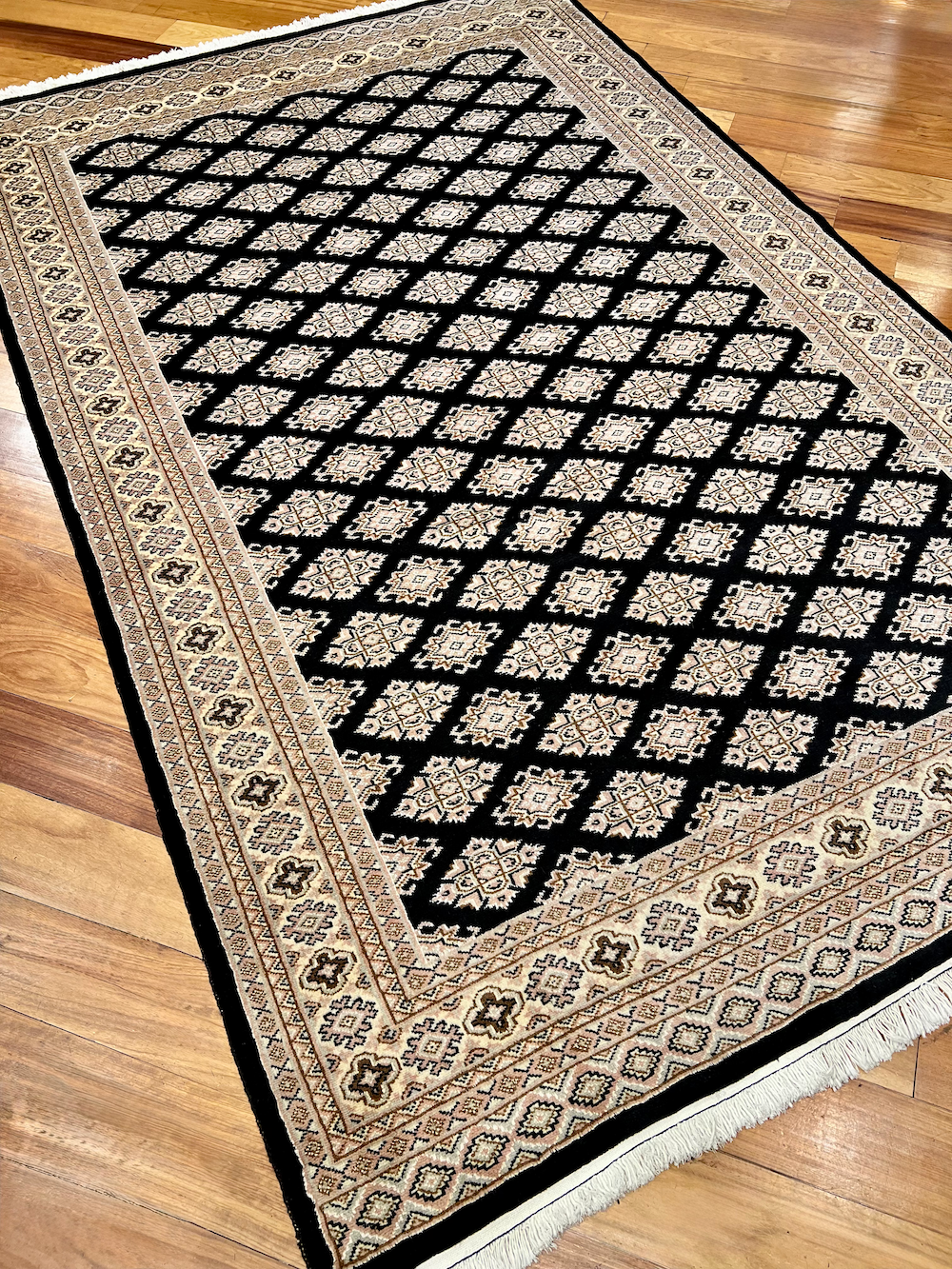 BOKHARA-C 2.44m x 1.55m