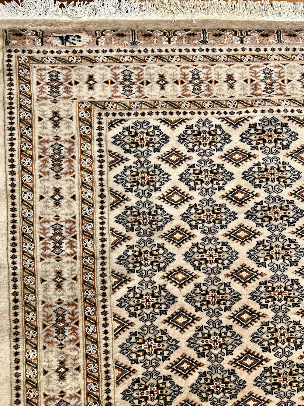 BOKHARA-D 2.48m x 1.74m