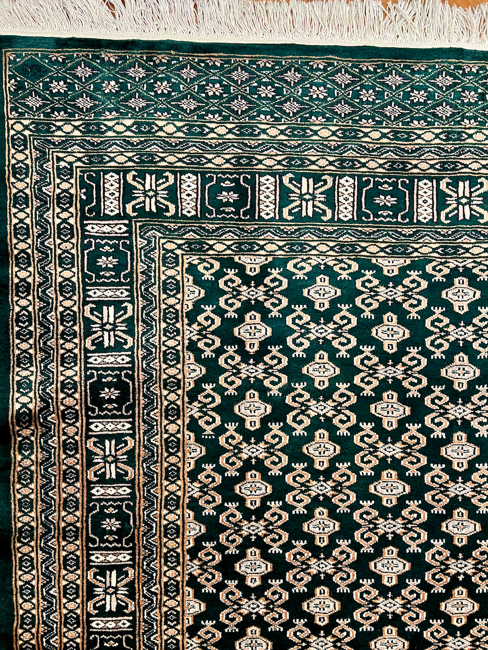 BOKHARA-E 2.70m x 1.95m