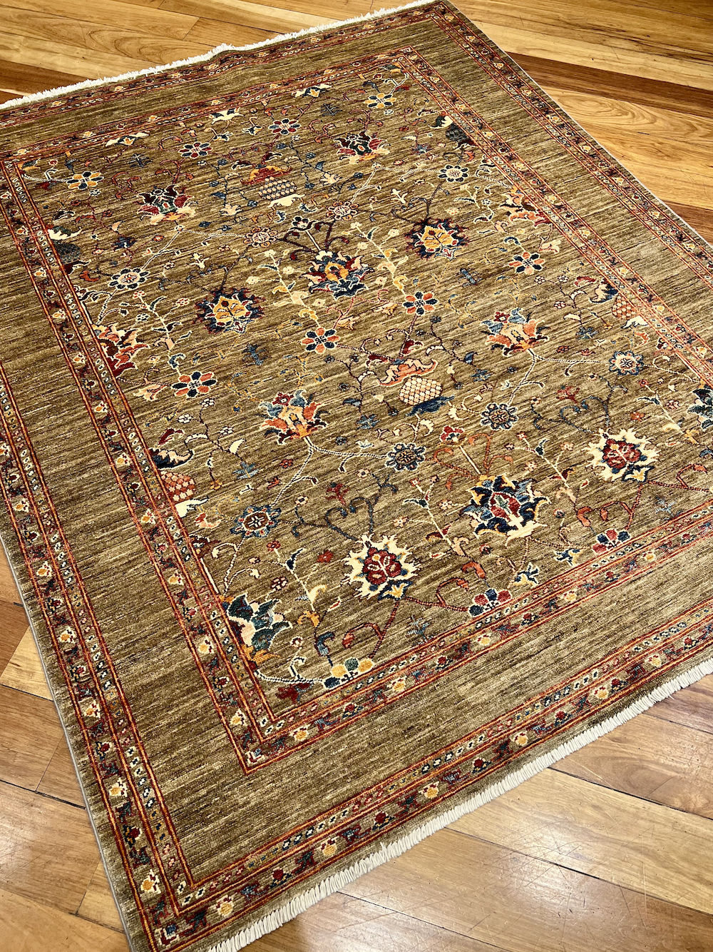 CHOBI-X 1.87m x 1.57m