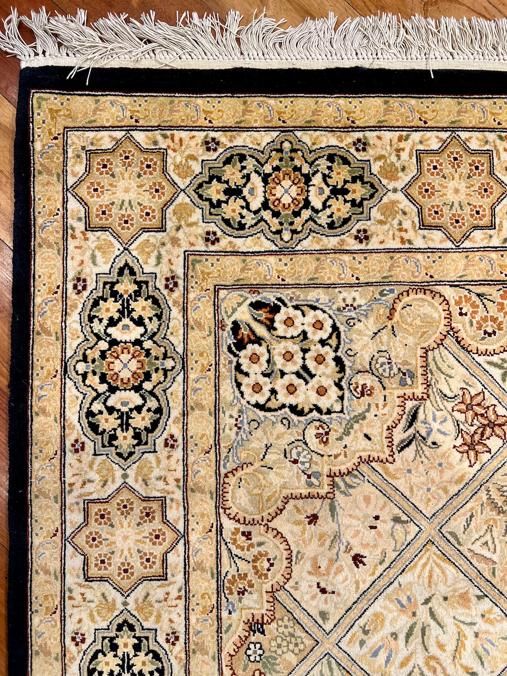 COLECCIÓN ABBASI-B 2.23m x 1.40m