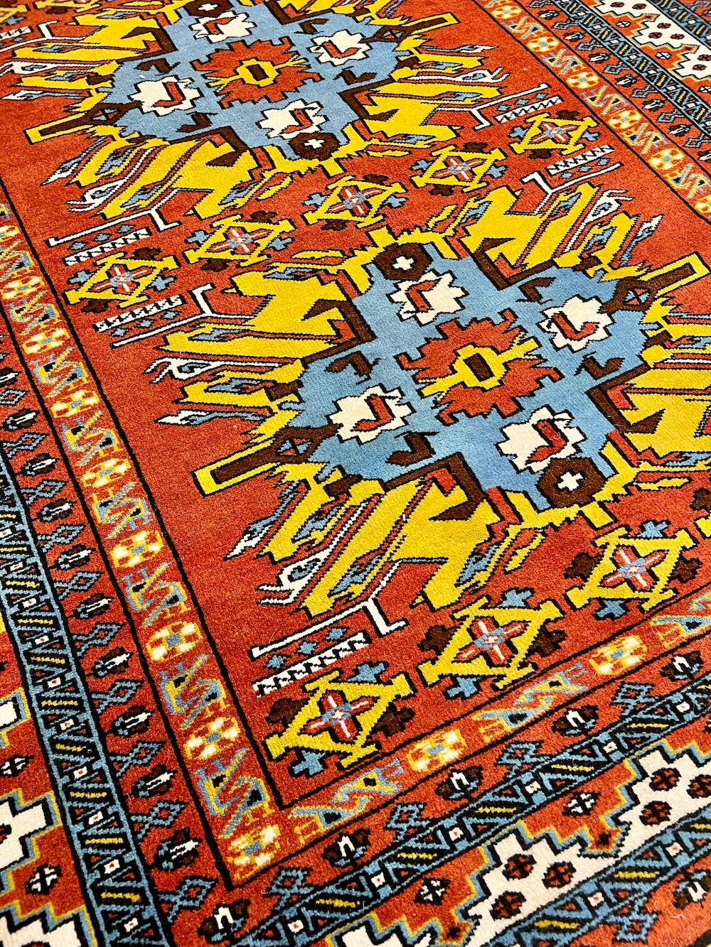 AFSHARI-A 1.80m x 1.40m