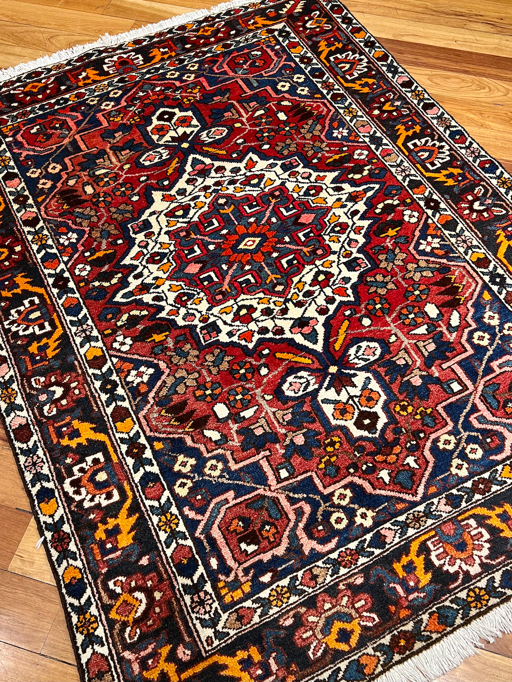 BAKHTIARI-B 2.10m x 1.50m