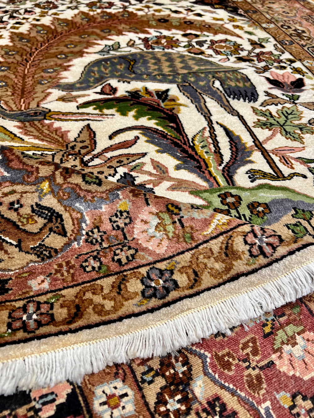 SILK-A 1.92m x 1.29m