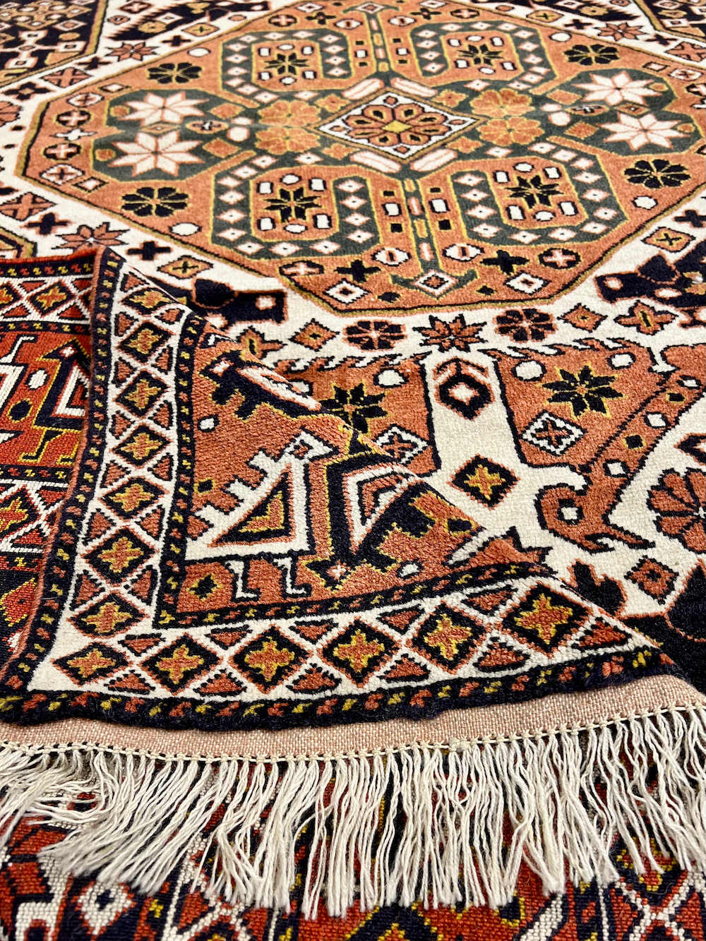 AFSHARI-E 1.80m x 1.32m