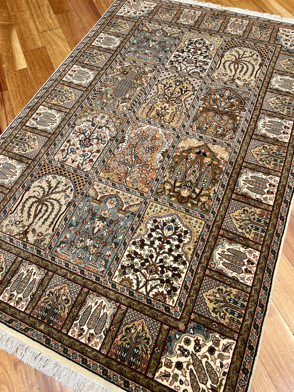 BAKHTIARI-D 1.80m x 1.20m