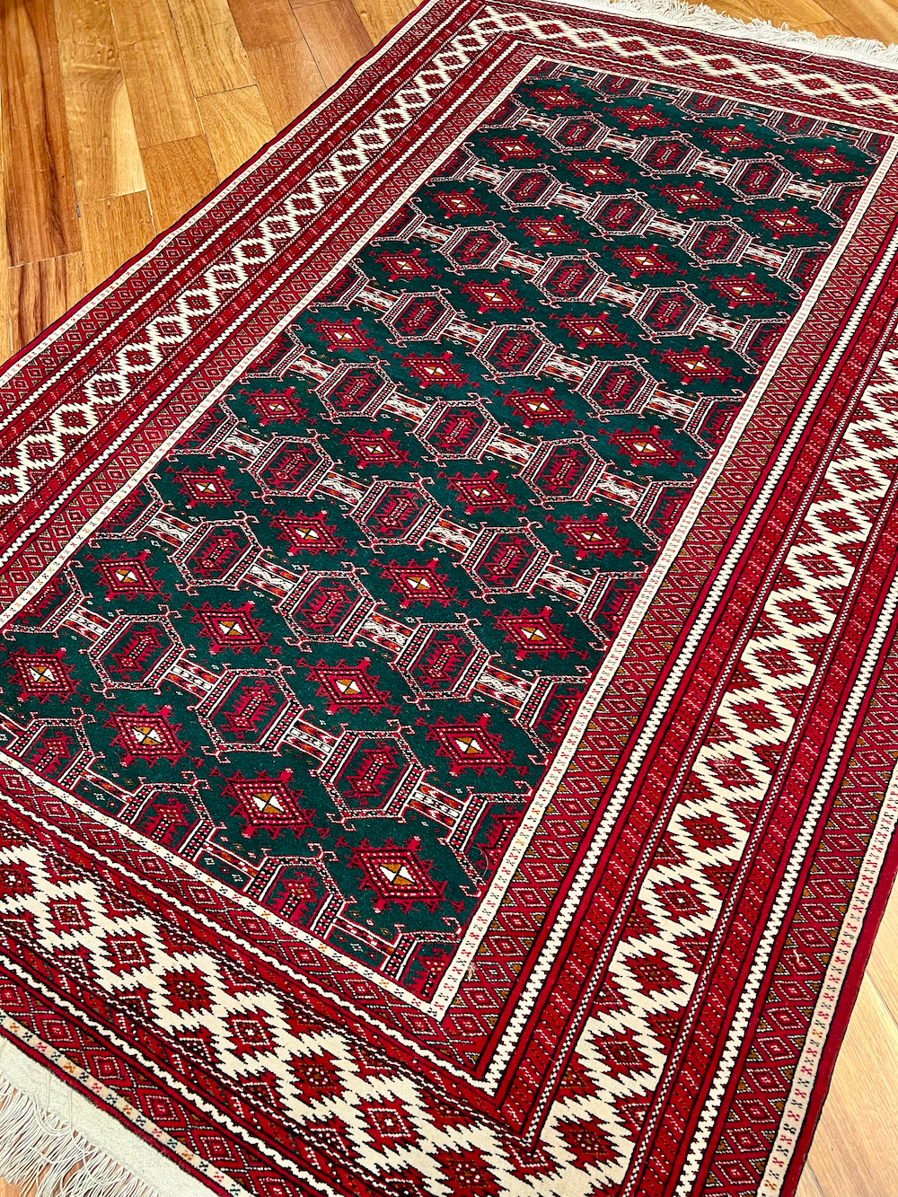 TURKAMAN-E 1.95m X 1.35m