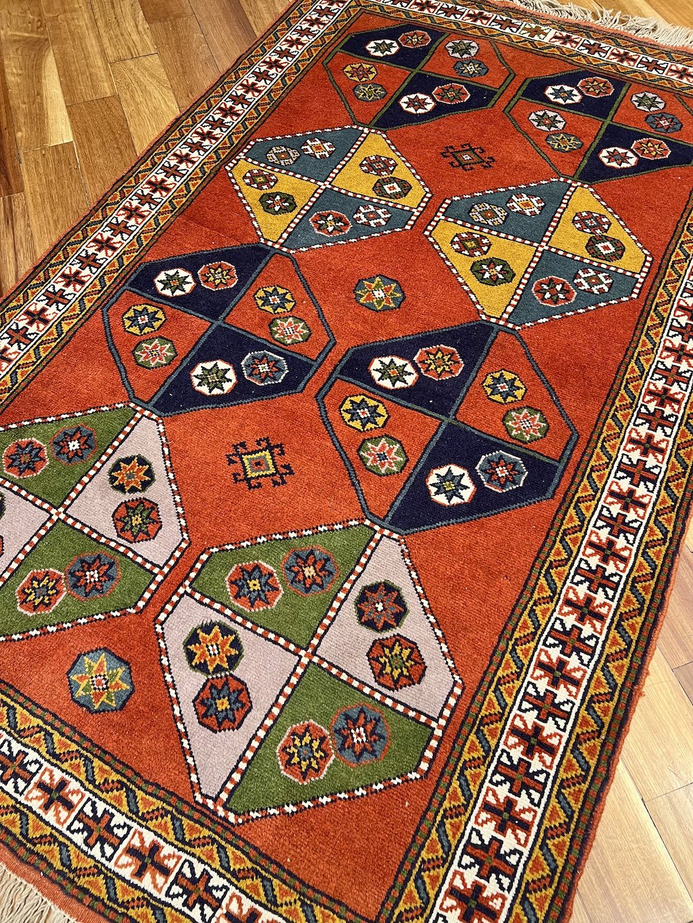 AFSHARI-K 2.00m x 1.25m