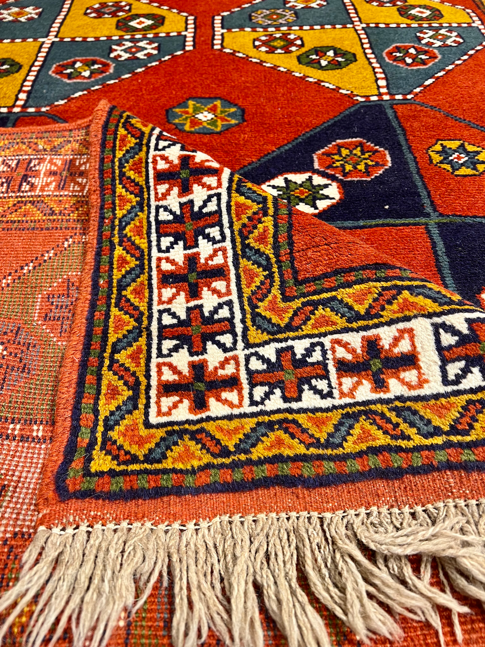 AFSHARI-K 2.00m x 1.25m