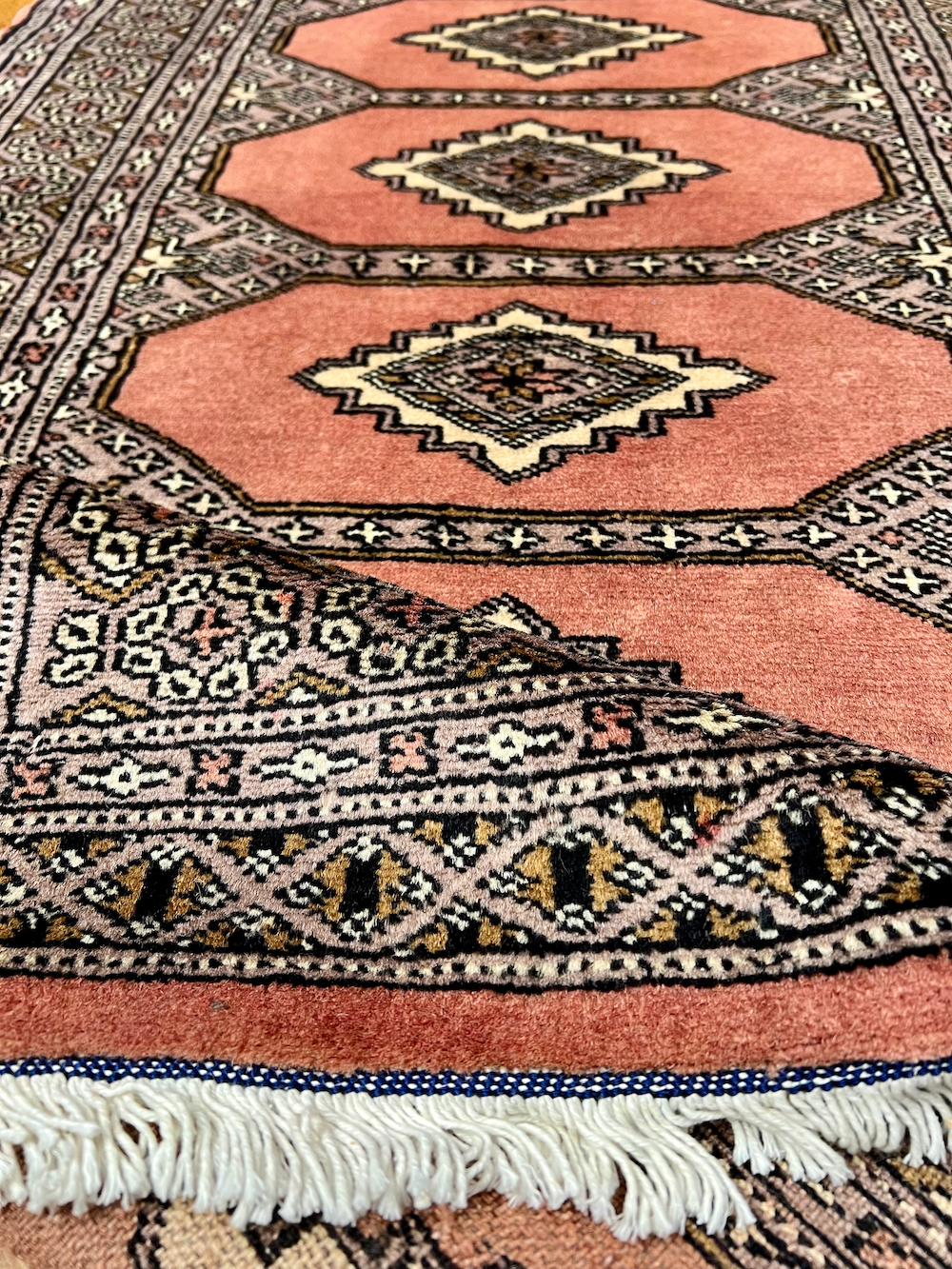BOKHARA-L 2.36m x 0.76m