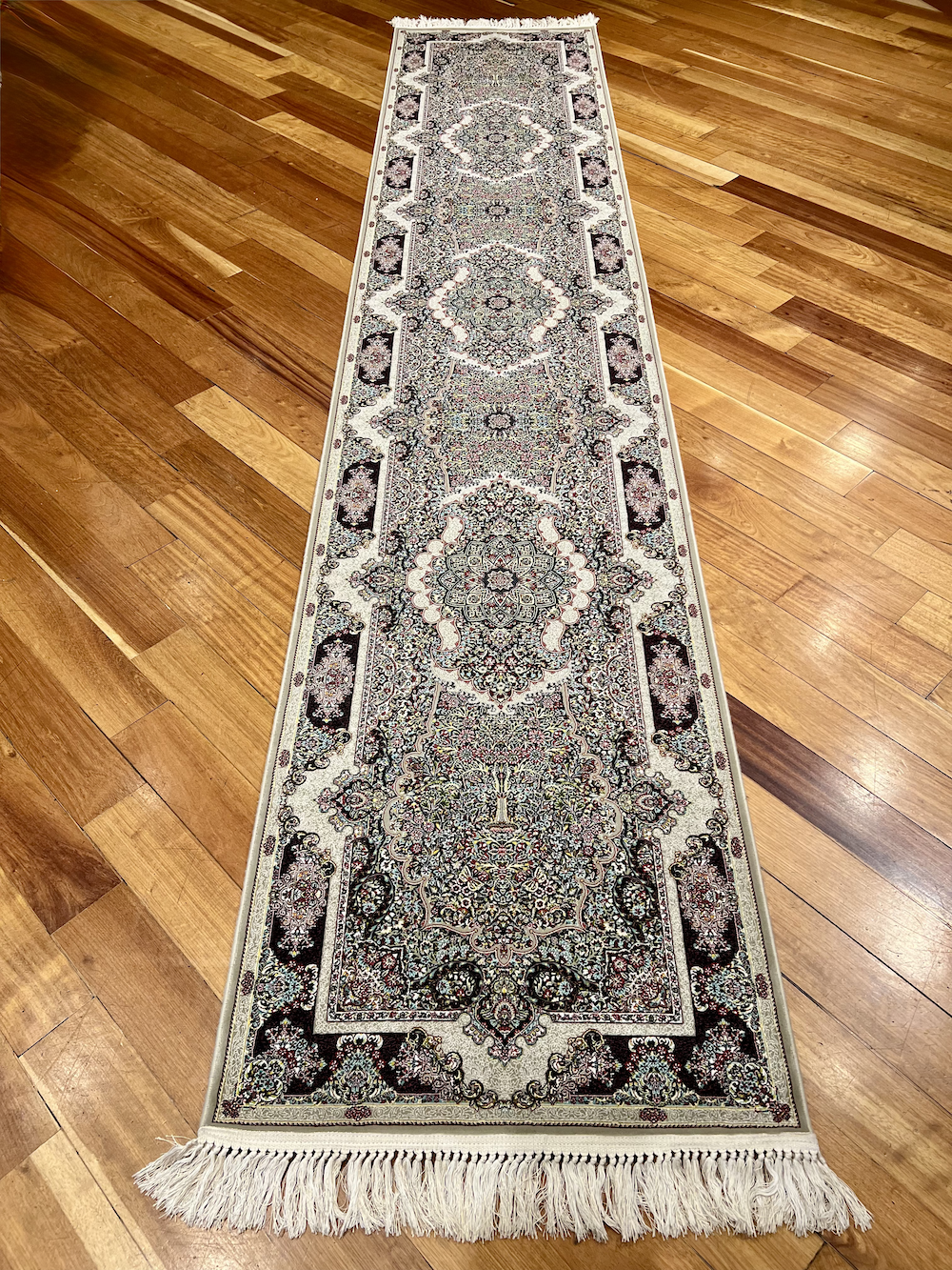 MASHAD ARDEHAL-U 4.00m x 0.80m