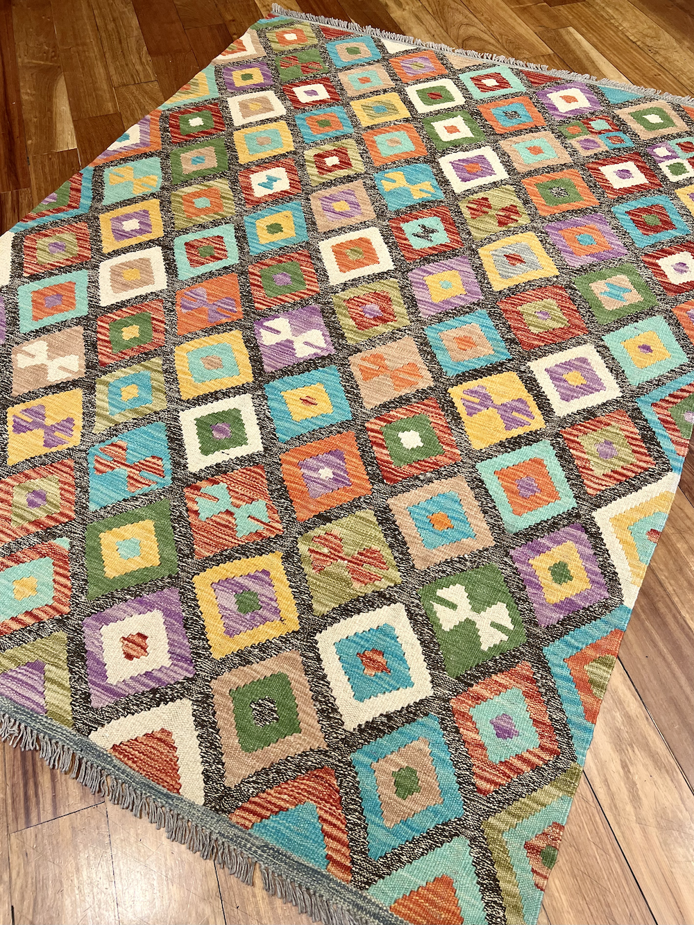 KILIM MEIMENEH-B 1.96m x 1.46m