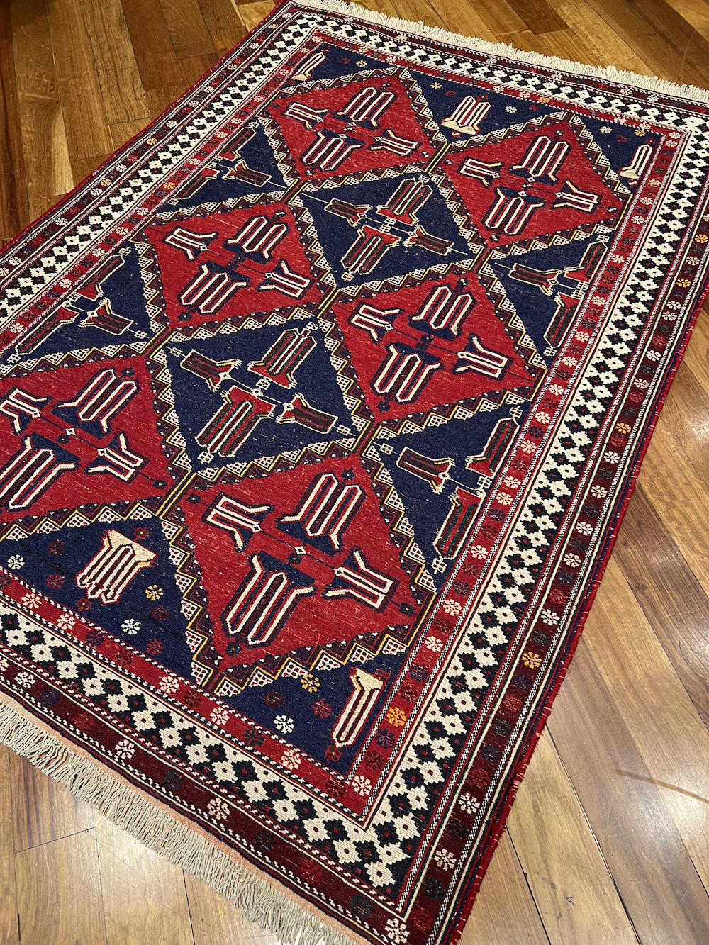 KILIM AFSHARI-C 2.16m x 1.58m