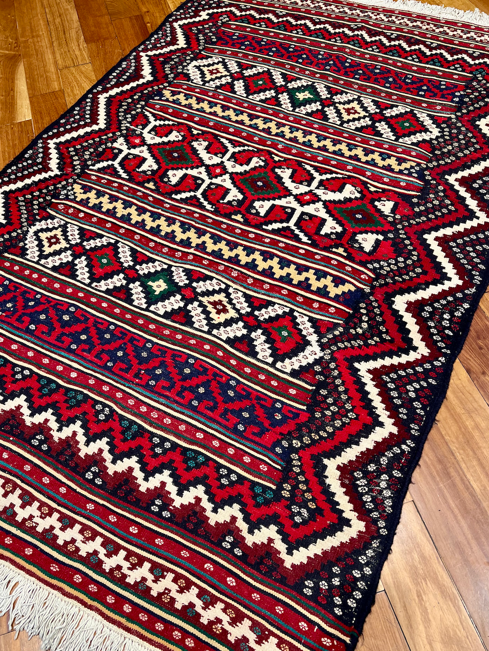 KILIM AFSHARI-F 2.30m x 1.47m