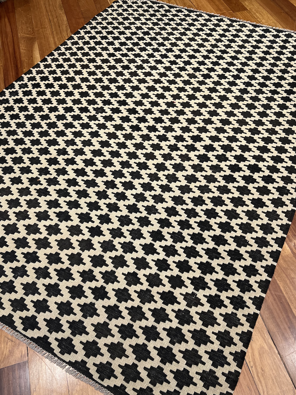 KILIM MEIMENEH-F 2.42m x 1.74m