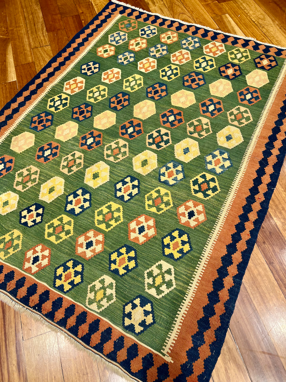 KILIM ARDEBIL-AR 1.92m x 1.45m