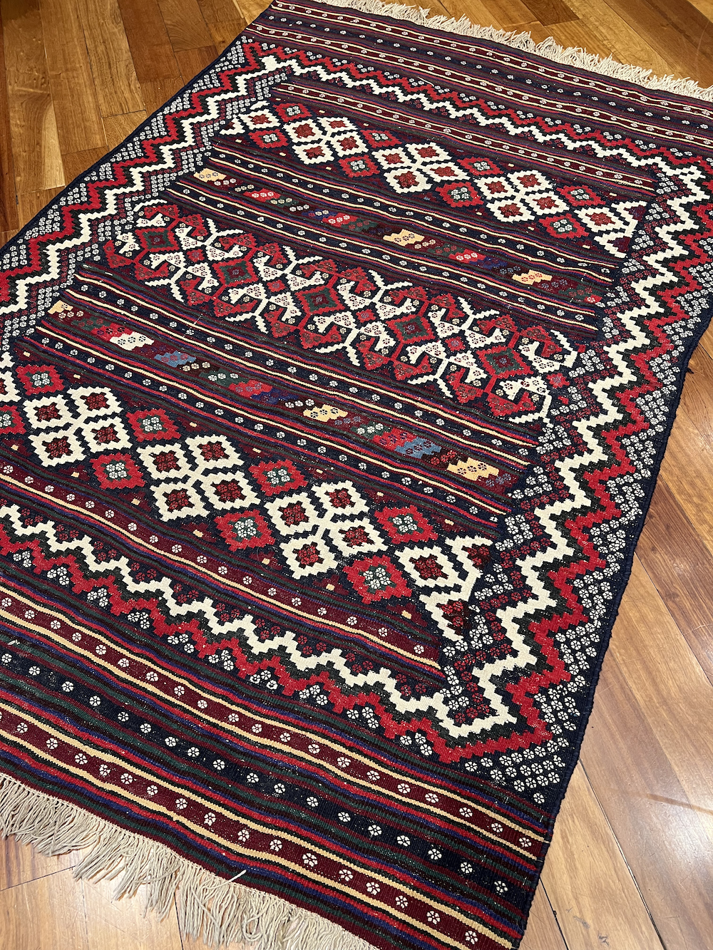 KILIM AFSHARI-J 2.28m x 1.57m