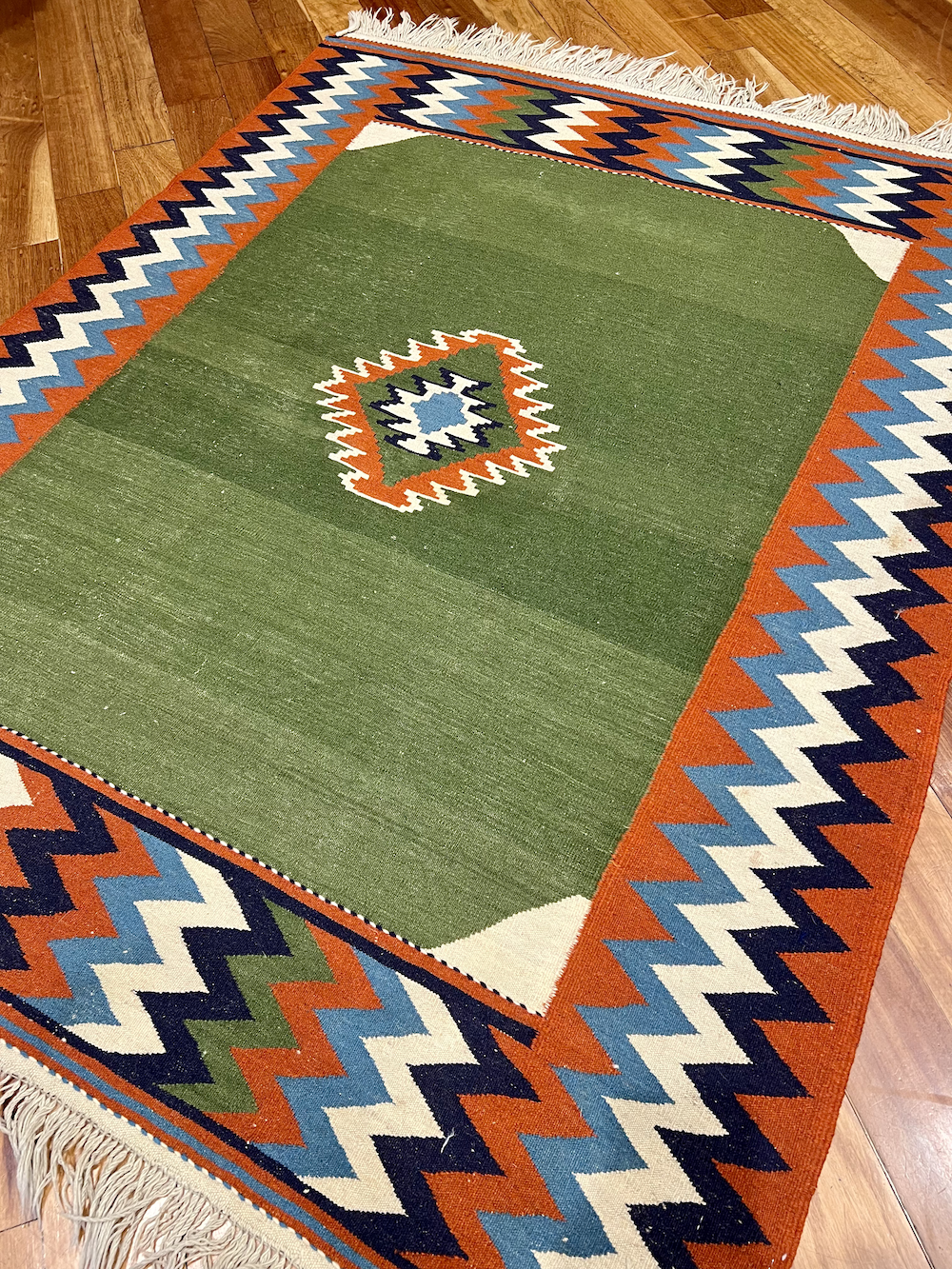 KILIM MASHAD-F 1.95m x 1.55m