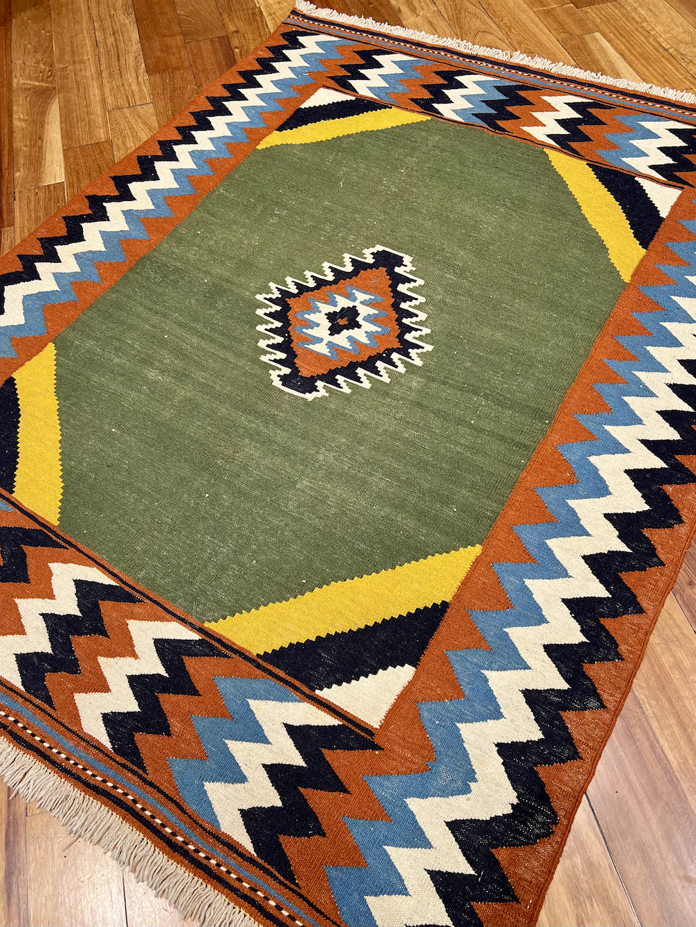 KILIM MASHAD-H 1.92m x 1.50m