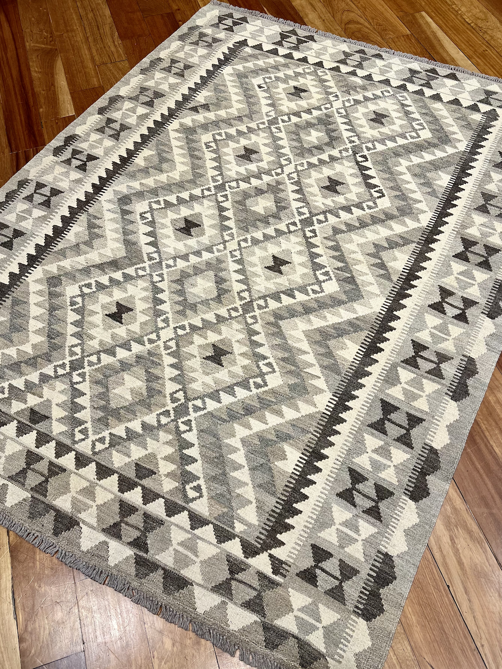 KILIM MEIMENEH-A9 2.00m x 1.51m