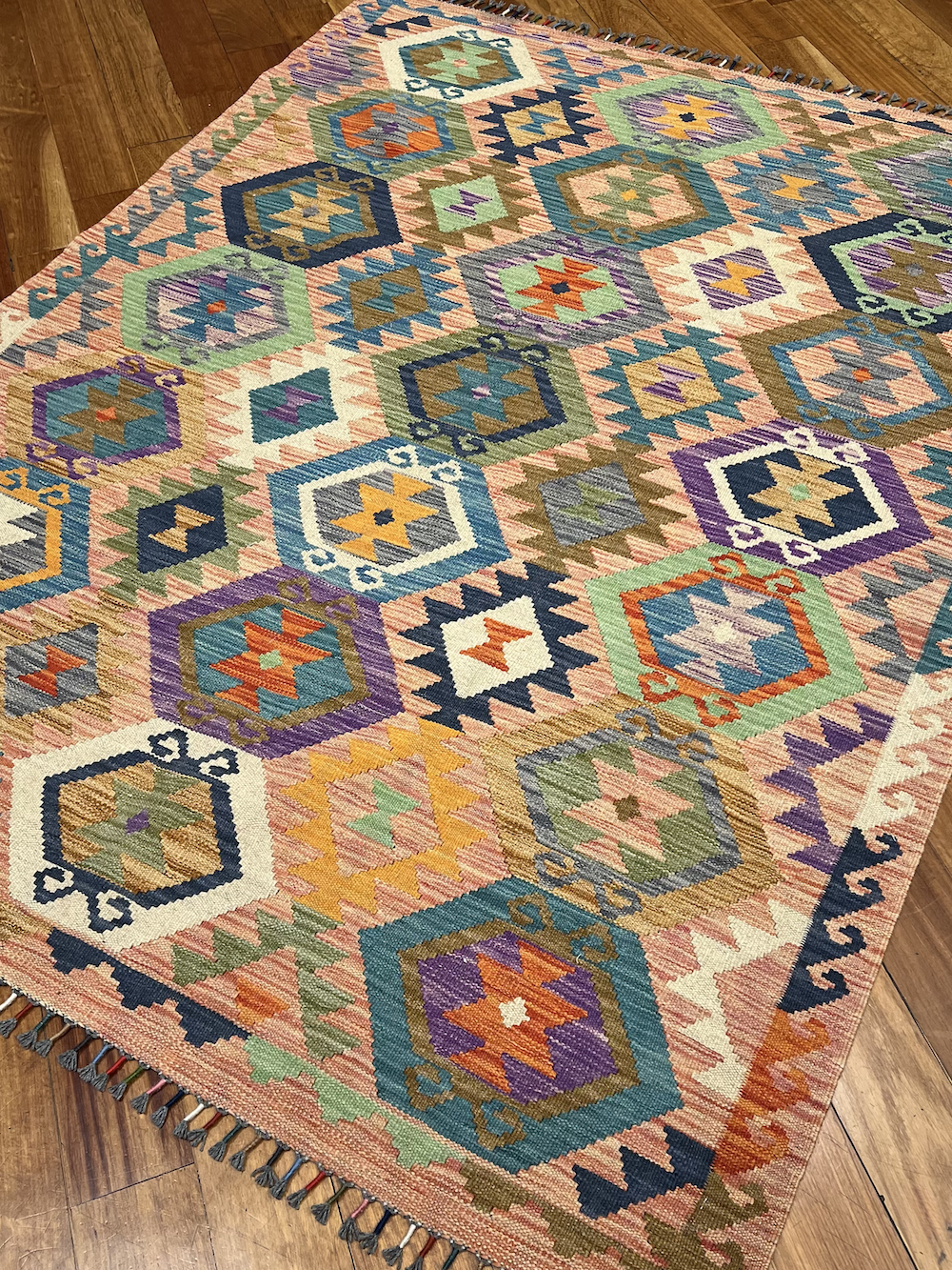 KILIM MEIMENEH-B2 2.04m x 1.58m