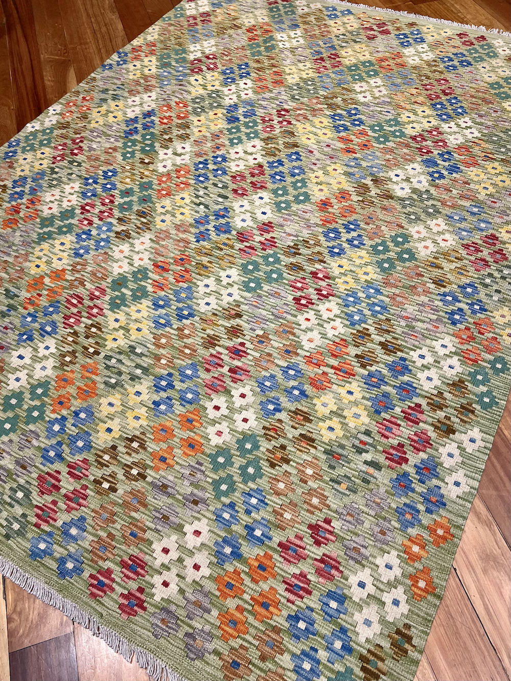 KILIM MEIMENEH-B7 2.40m x 1.74m