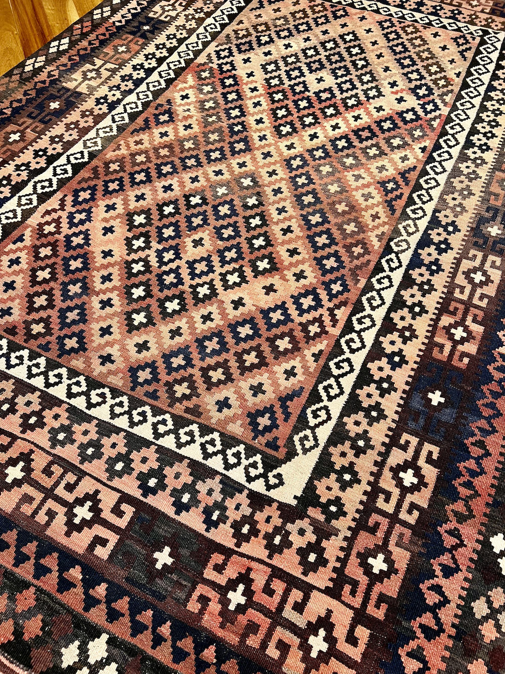 KILIM MEIMENEH-H8 3.20m x 2.00m