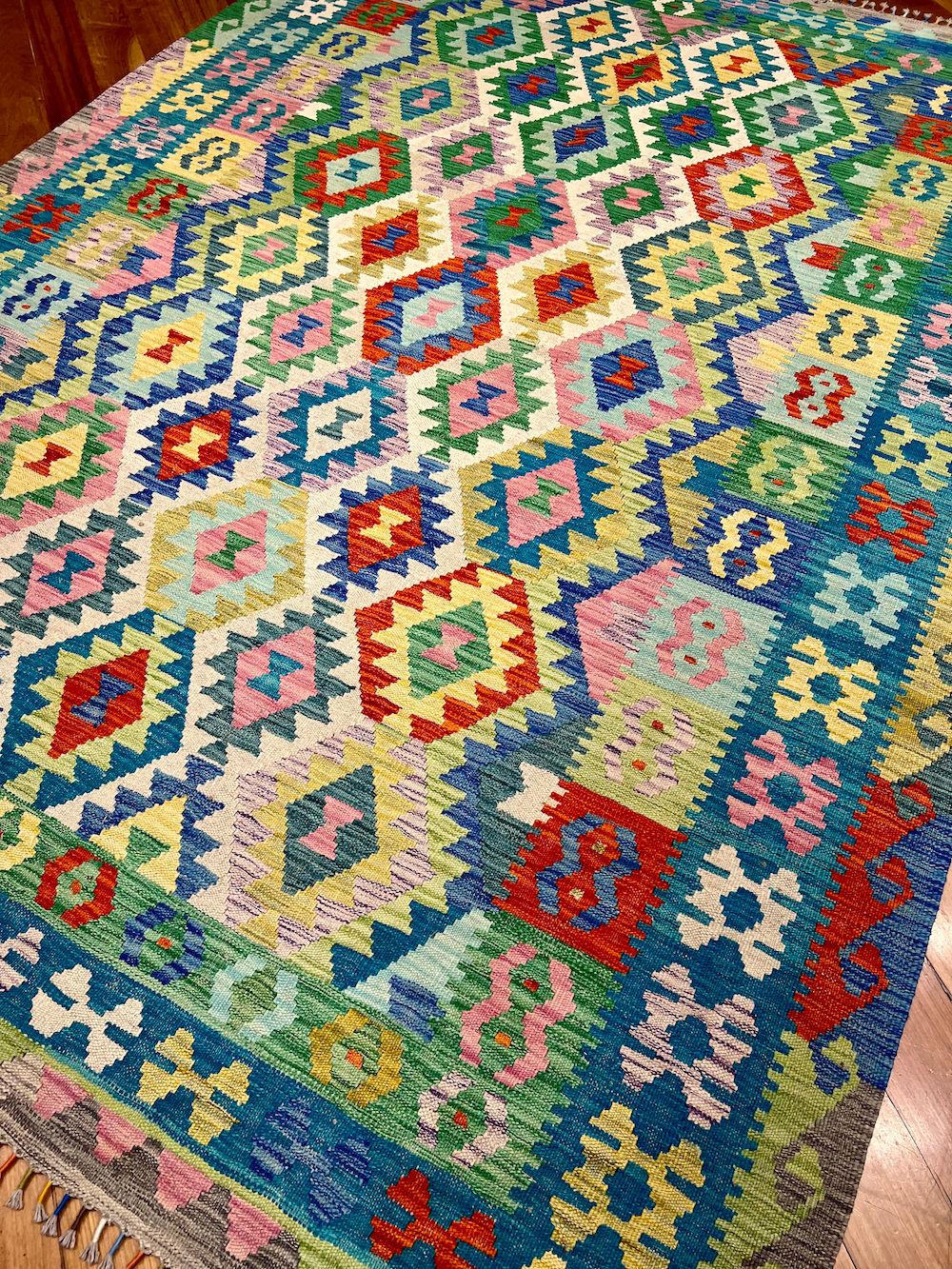 KILIM MEIMENEH-I8 2.88m x 2.04m