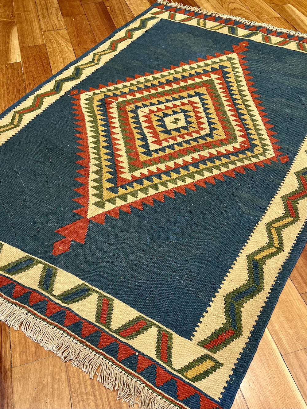 KILIM ARDEBIL-H3 1.75m x 1.20m