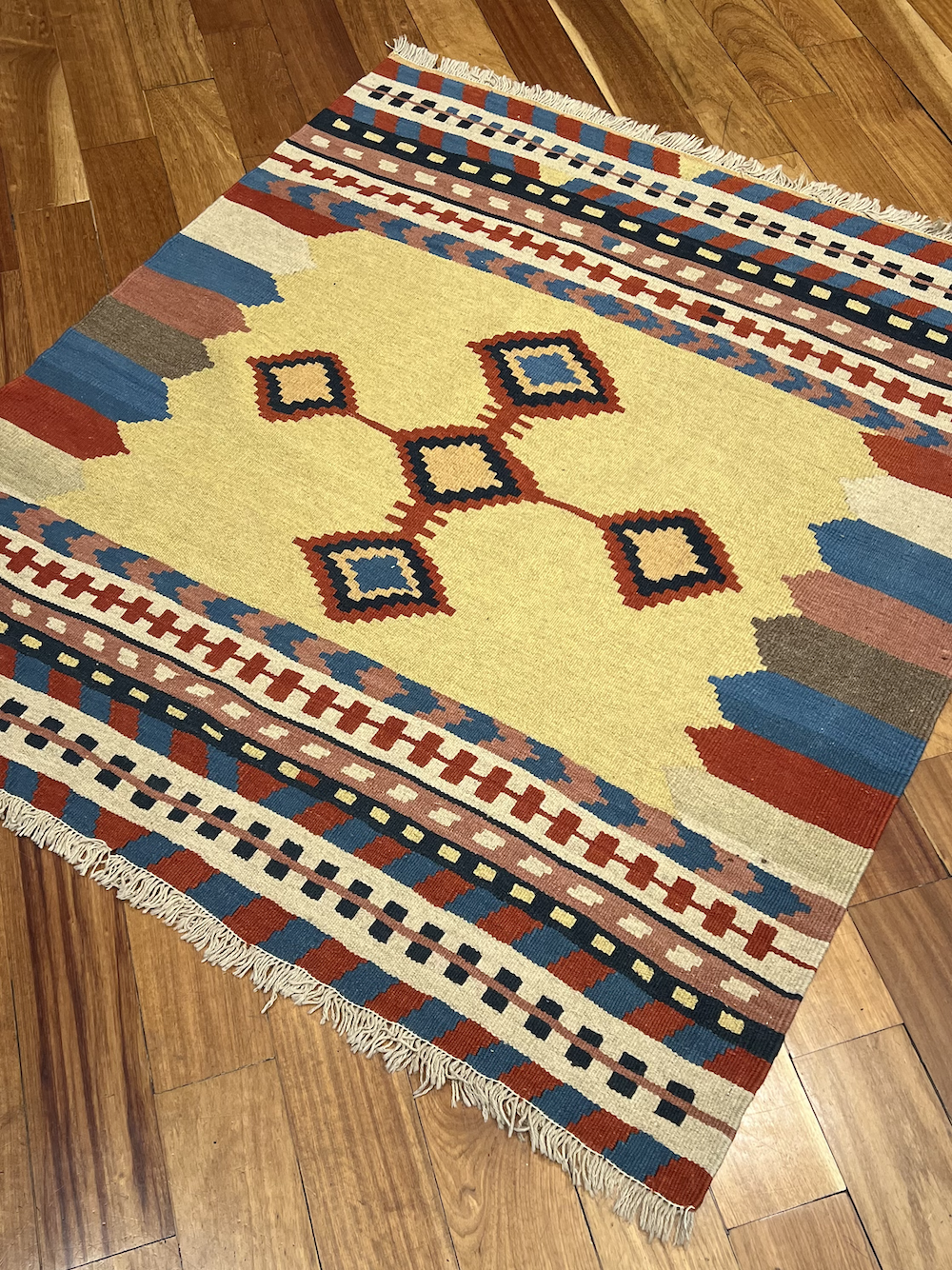 KILIM ARDEBIL-H8 1.40m x 1.30m