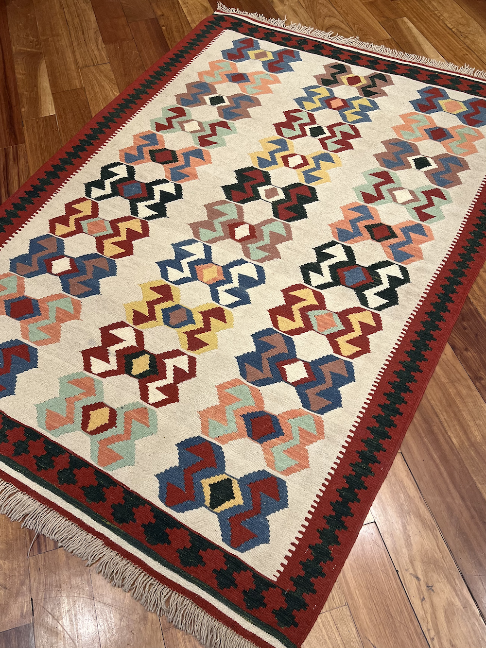 KILIM ARDEBIL-K9. 2.00m x 1.38m