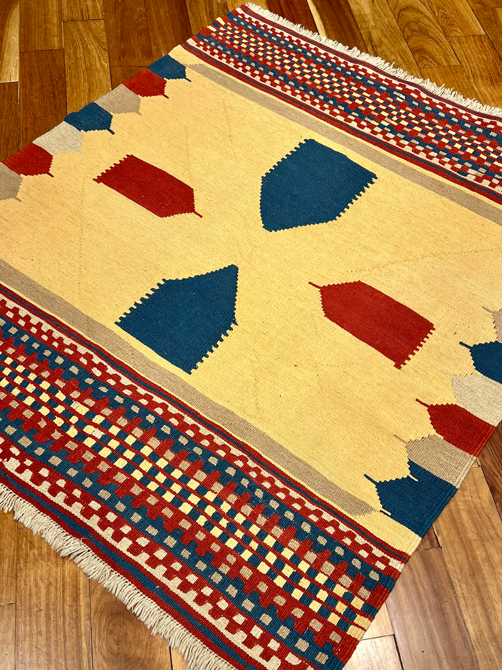 KILIM ARDEBIL-L3 1.30m x 1.30m