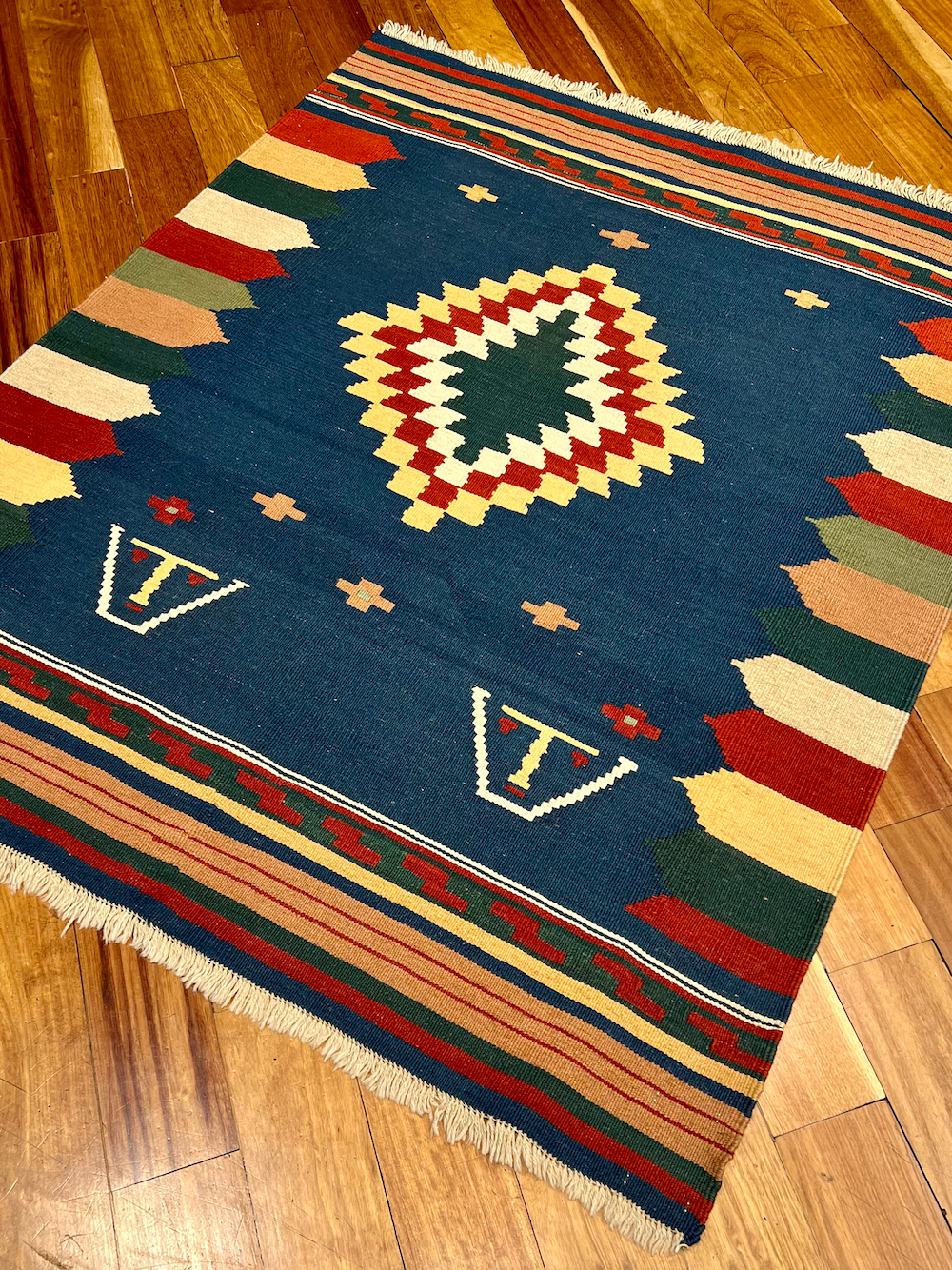 KILIM ARDEBIL-M2 1.55m x 1.30m