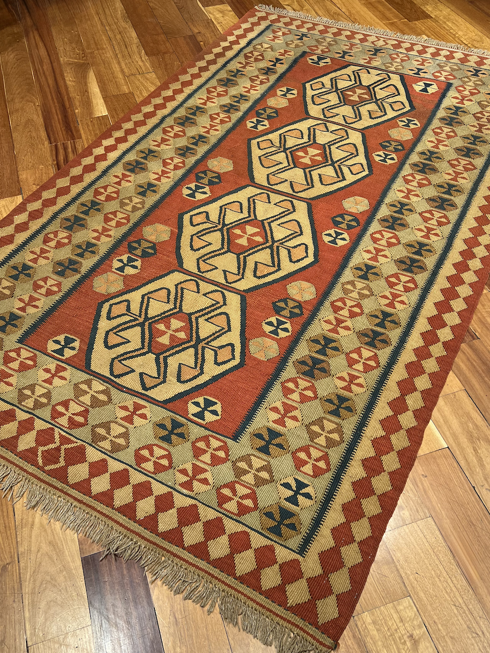 KILIM ARDEBIL-O5 2.47m x 1.43m