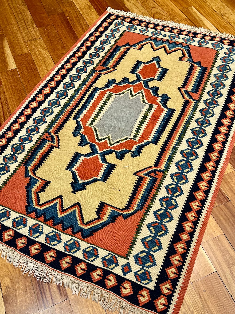KILIM ARDEBIL-O9 1.90m x 1.25m