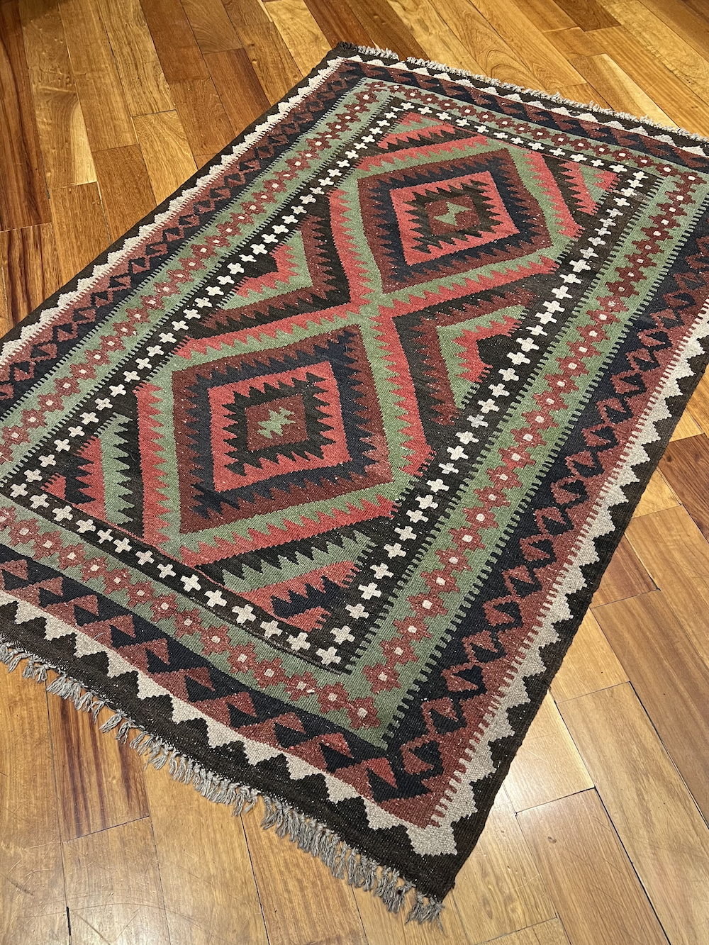 KILIM MEIMENEH-L1 1.90m x 1.28m