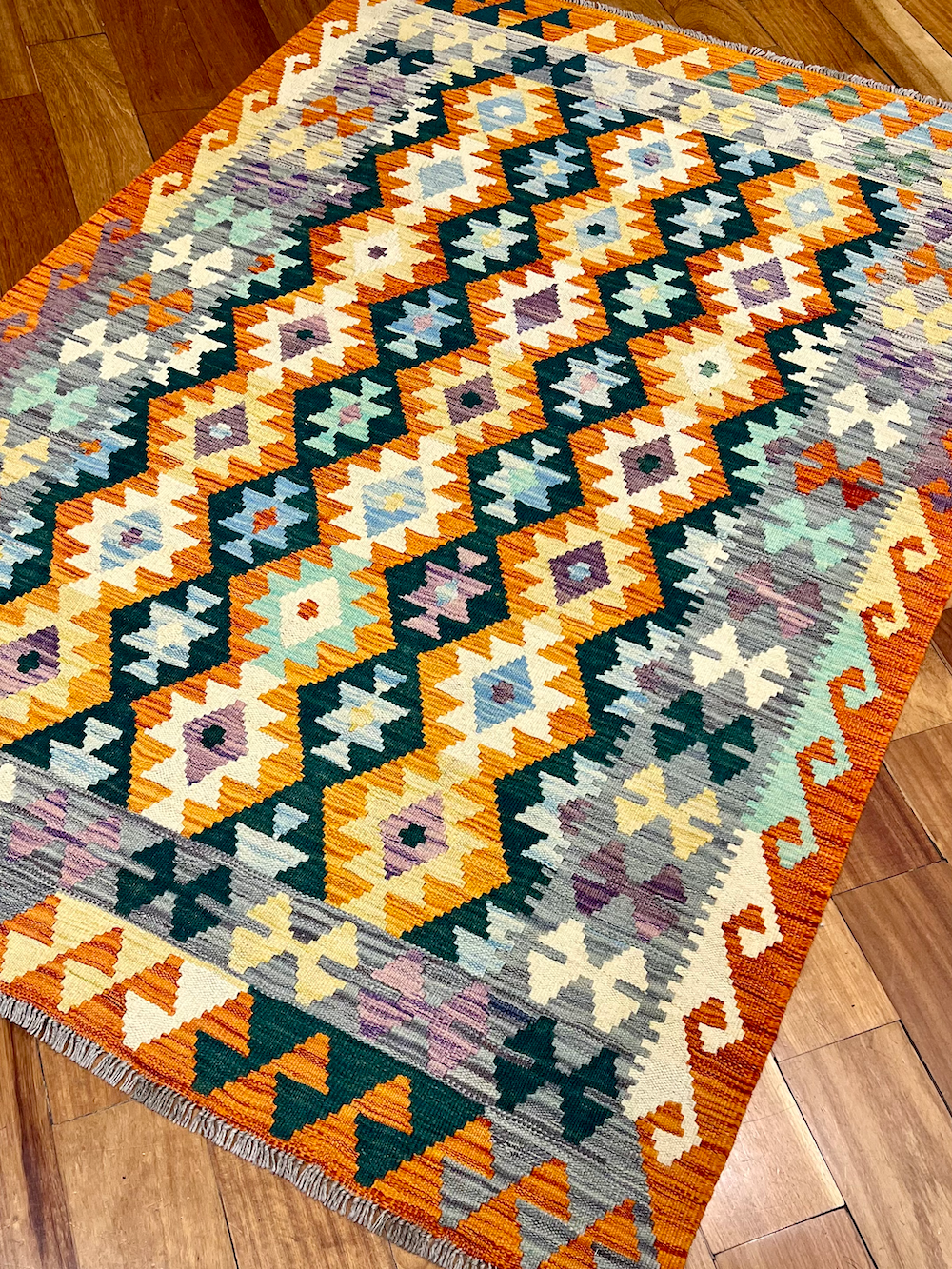 KILIM MEIMENEH-M4 1.73M X 1.19M