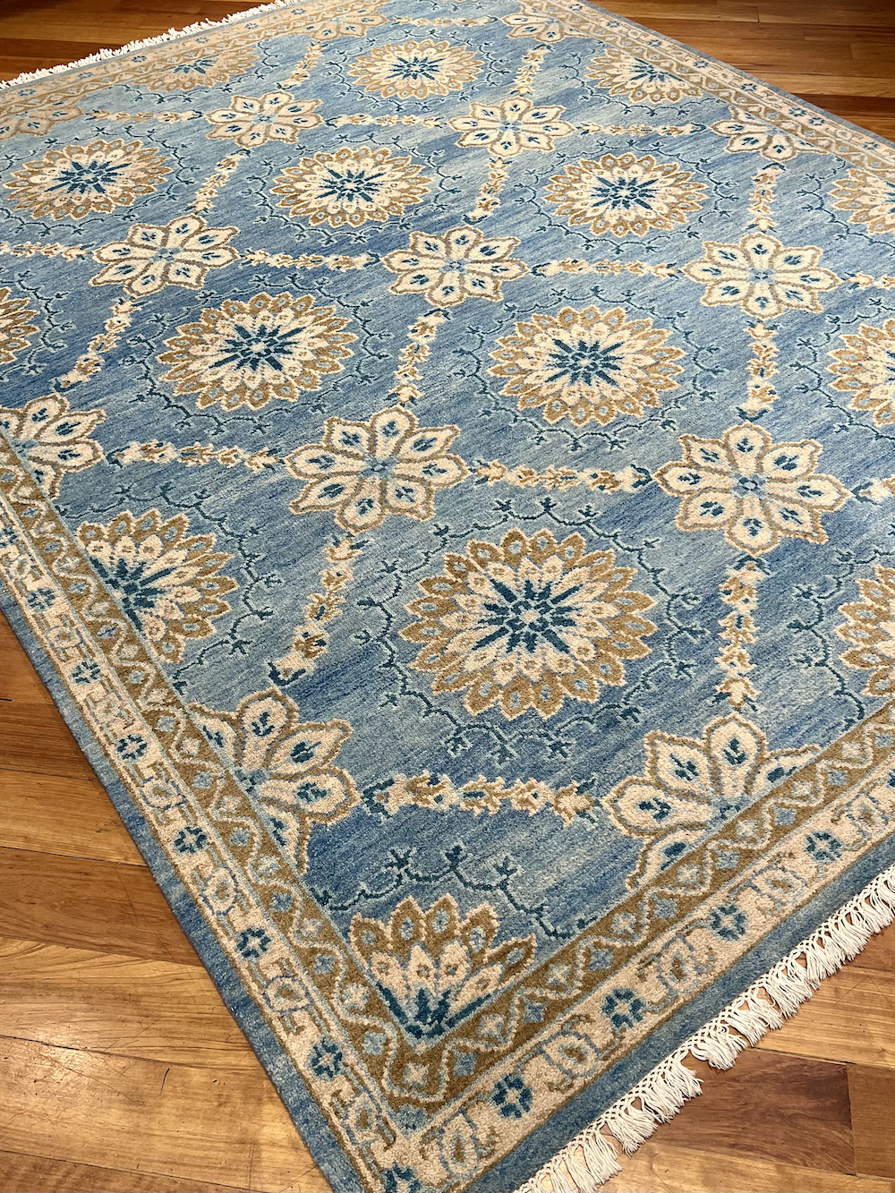 NEPAL-I 3.10m x 2.40m