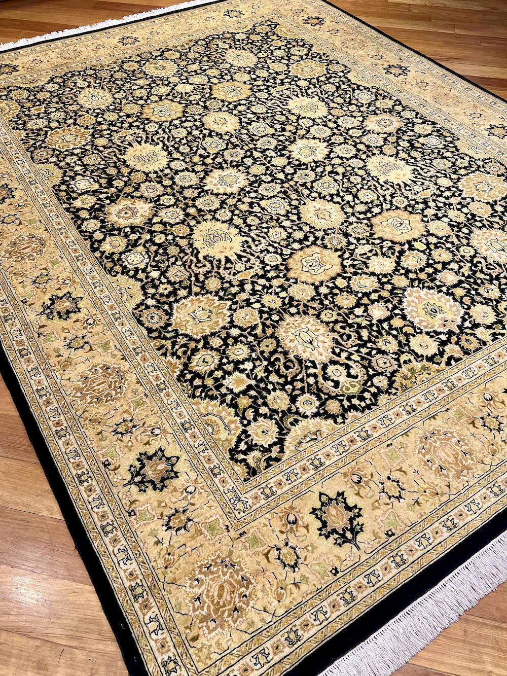 COLECCIÓN ABBASI-F 3.15m x 2.46m