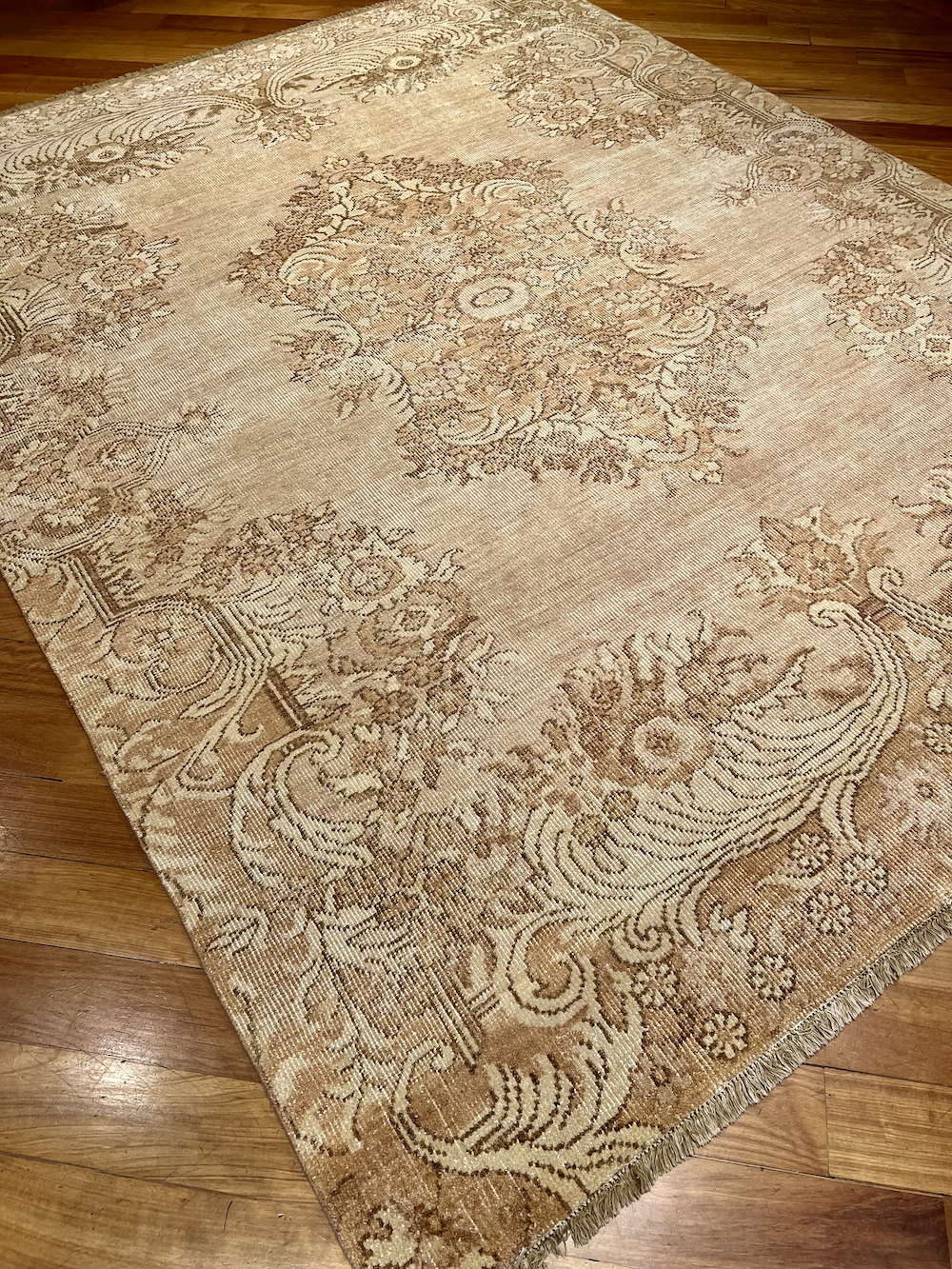 VINTAGE-H 3.10m x 2.40m