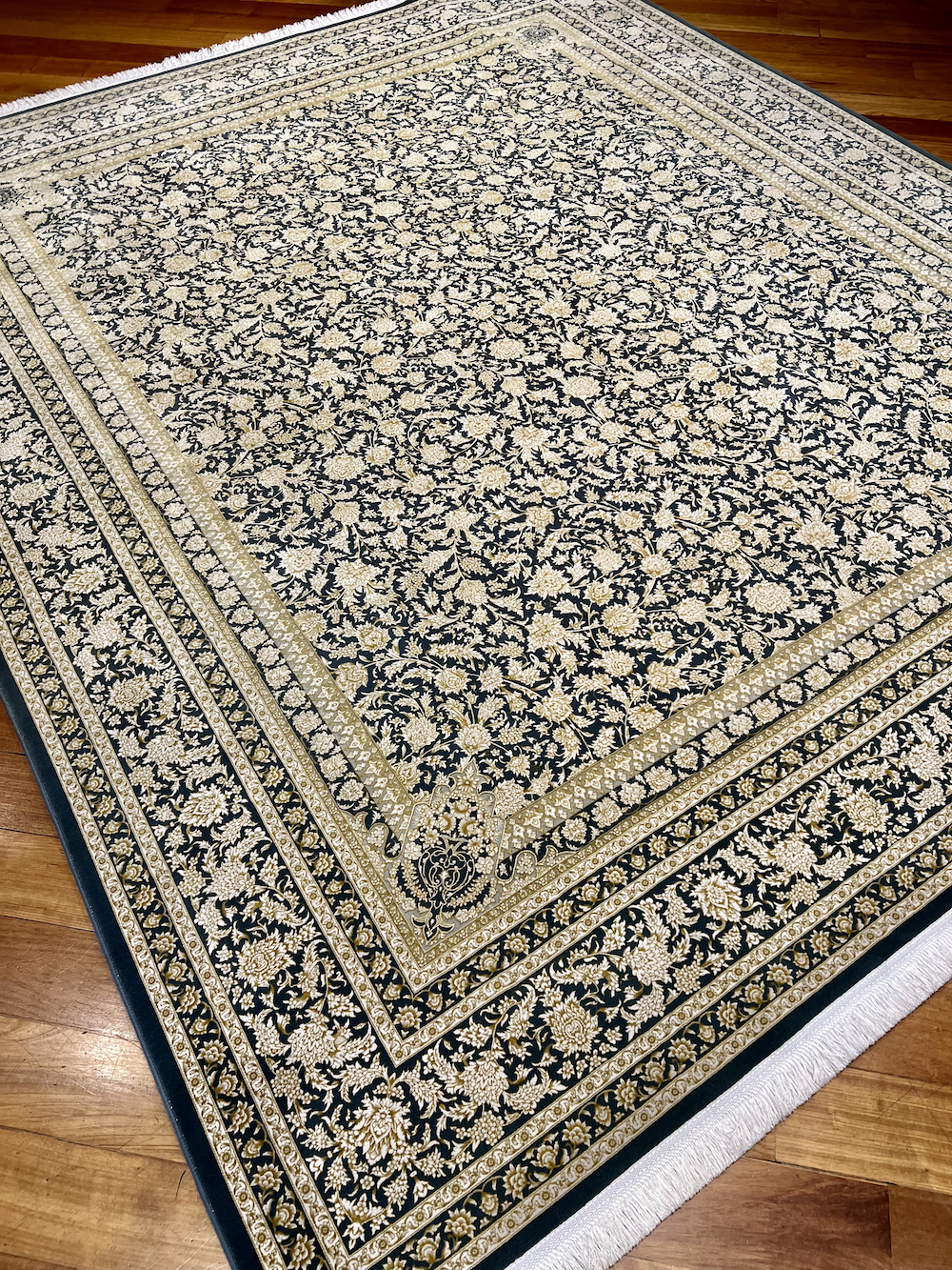 MASHAD ARDEHAL-V 3.00m x 2.50m