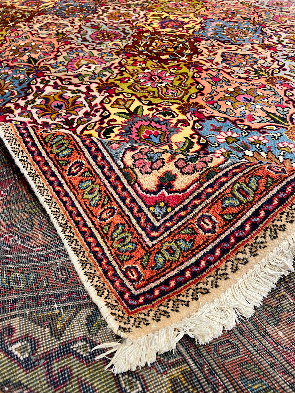 TABRIZ-E 3.75m x 3.00m