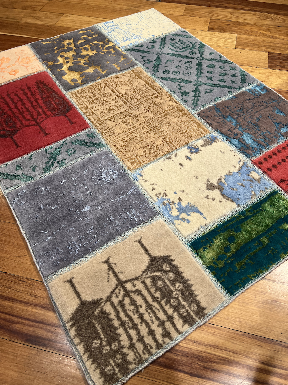 PATCHWORK-Y. 1.23m x 0.93m