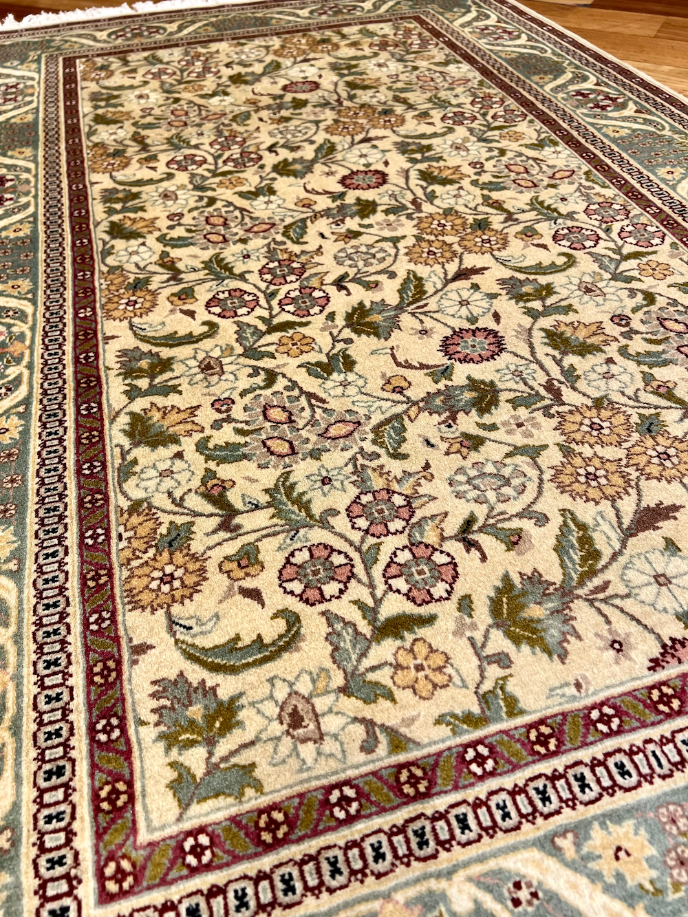 COLECCIÓN ABBASI-J 1.52m x 0.95m
