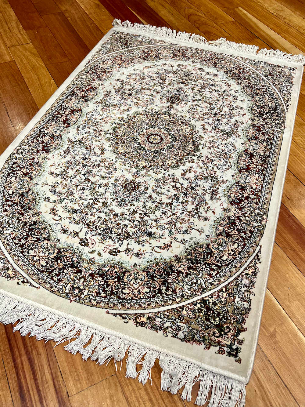 MASHAD ARDEHAL-A7 1.55m x 1.00m